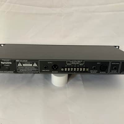 Symetrix 421 1995 - Black image 4