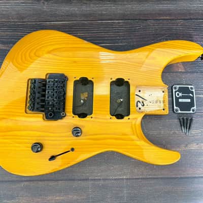 90s Charvel by Jackson SDK-085-HH Super Dinky Body Ash w/Genuine Plate & Bridge