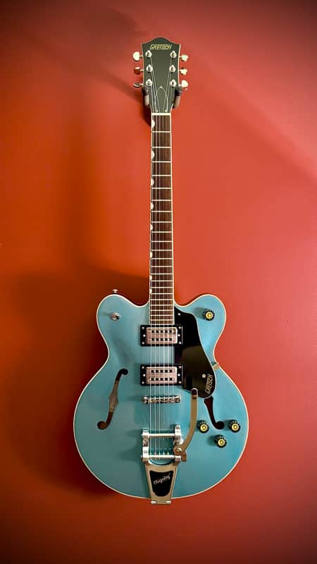 Gretsch G2622T Streamliner Center Block Double-Cut with Bigsby 2024 - Present Arctic Blue image 1