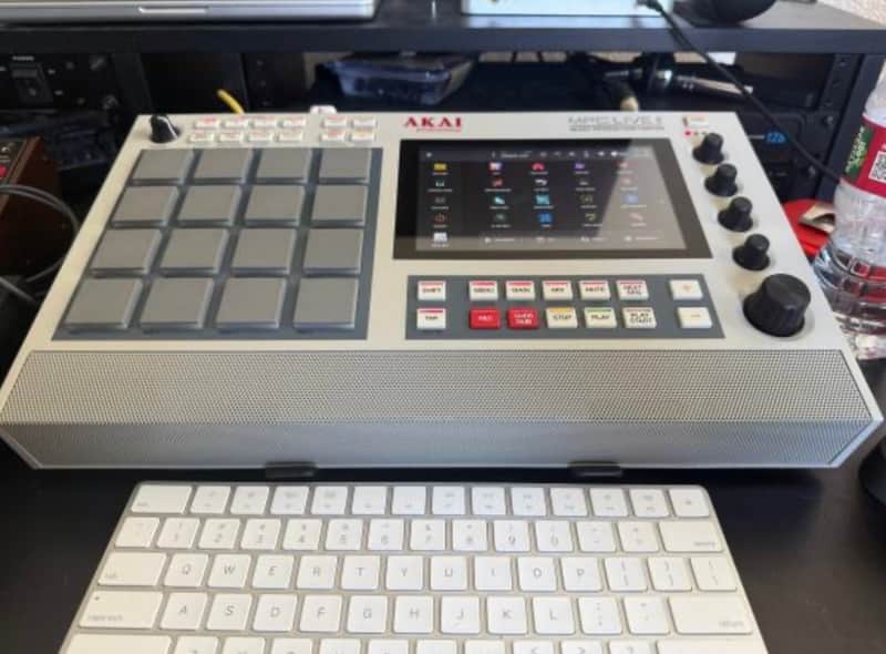 Akai MPC Live II Standalone Sampler / Sequencer Retro Edition 2020 - Present - Grey image 1