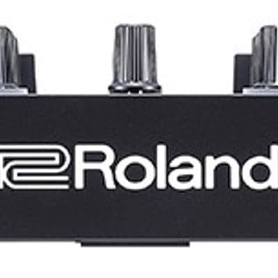 Roland DJ-202 DJ Controller with Serato DJ Pro image 2
