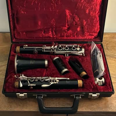 Evette by Buffet Clarinet | Case | Mouthpiece & Ligature | Recent Service image 1