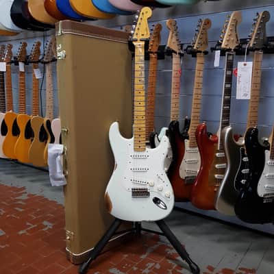 FENDER - Custom Shop Limited Fat 50s Stratocaster Relic Aged India Ivory 9235001501 image 1