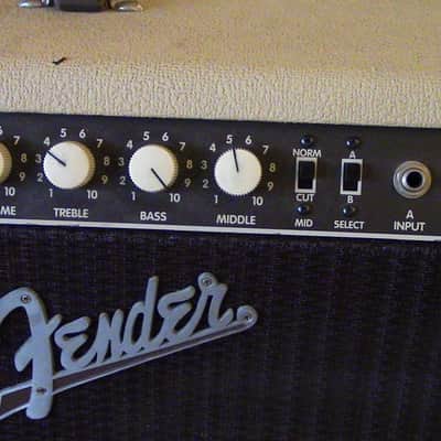 Fender Custom Shop Rumble 300 Bass Head  and  Sub Cabinet 1995 Blonde image 5
