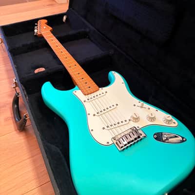 Fender Stratocaster - Mexico - mint image 1