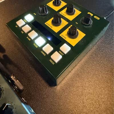 OTO Machines BAM Space Generator 2014 - Present - Black / Yellow image 1
