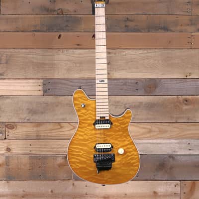 EVH NAMM Limited Edition USA Custom Shop Wolfgang Quilt Top Trans Amber w/ Case image 4