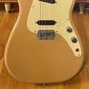 1960 Fender Duo Sonic w/ original red Bulwin case (w/2 lock keys)