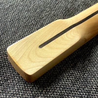 Precision Maple Fretless Bass Neck : Redefine Bass Playing with the Hottest New Trend image 5