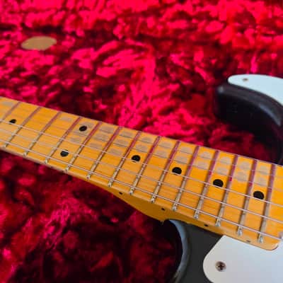 2022 Fender Custom Shop 1957 Reissue Stratocaster Heavy Relic, two-tone sunburst EX image 11
