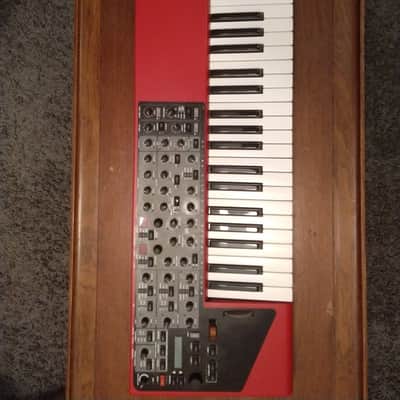 Nord Wave + soft case