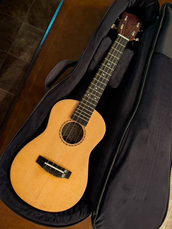 Kelali Tenor Ukulele Spruce & Rosewood image 1