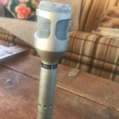 Shure SM53 perhaps the FATTEST Shure around? image 2