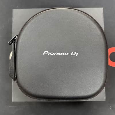 Pioneer DJ HDJ-X10 K Black DJ headphones – Black – With case image 2