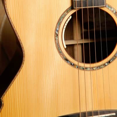 Maestro Custom Series Raffles IR Acoustic-Electric Guitar Pre-Owned image 5