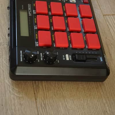 Akai MPC500 Music Production Center 2006 - 2013 - Black image 4
