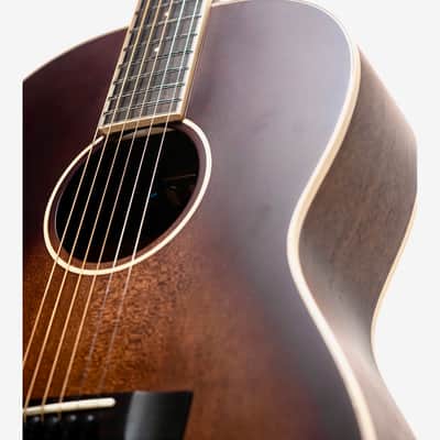 Auden Julia Full Body Tobacco Series Grand Auditorium 6-String w/ Hard Case image 10
