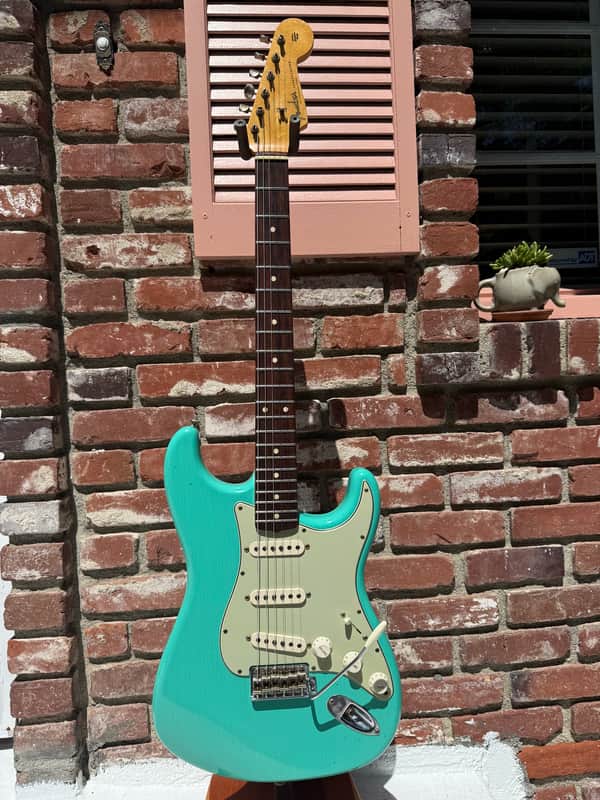 Fender Custom Shop '60 Reissue Stratocaster Journeyman Relic image 1