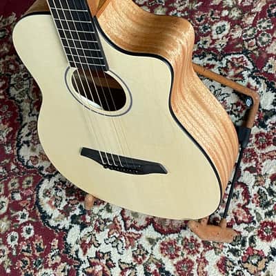 Furch Pioneer EM Traveler-Guitar incl. Deluxe-Gigbag + NEW image 6