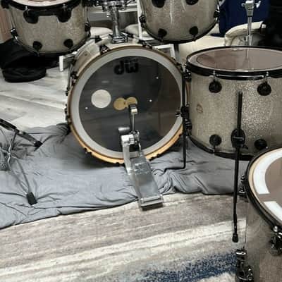 DW Collector's Series Drum Set image 2