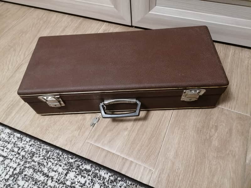Alto saxophone Selmer Mark VI case , excellent condition ! ! image 1