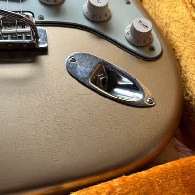 2014 Fender Custom Shop 1964 Stratocaster Shoreline Gold Flamed Maple Neck Closet Classic image 9