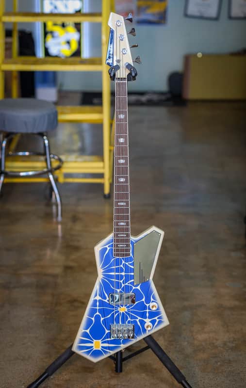 Kauer Draken Bass 2025 - Custom Flower Power image 1