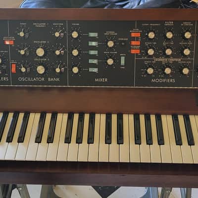 2022 Moog Minimoog Model D Synthesizer - Appalachian Cherry