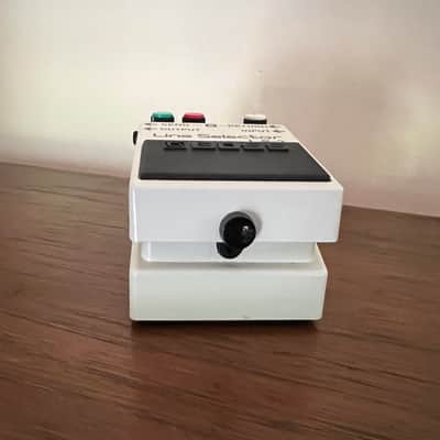Boss LS-2 Line Selector (Silver Label) 1991 - Present - White image 5