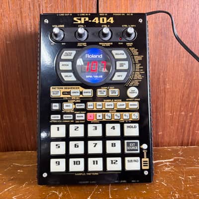Roland SP-404 Sampler | Reverb Canada