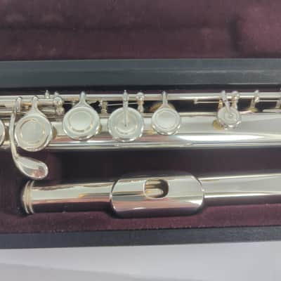 Yamaha flute YFL-514 MINT condition EC cut solid silver headjoint image 3