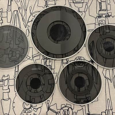Evans DB One Set 18" kick, 14" snare, 14" tom, 13" tom, 12" tom image 2