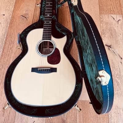 Froggy Bottom Model H-14 Deluxe - German Spruce & Cocobolo image 3