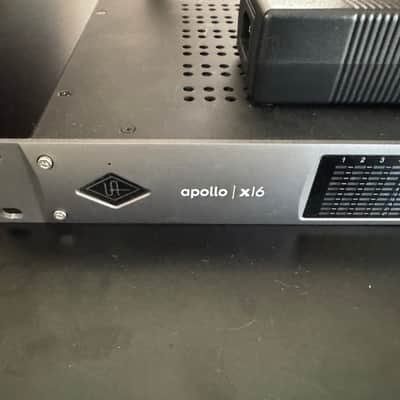 Universal Audio Apollo x16 Thunderbolt 3 comes LOADED w/PLUGINS!! MINT! image 2