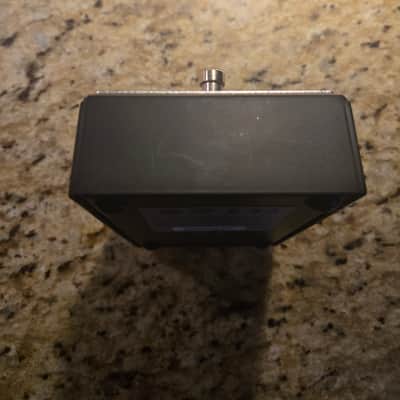 Maestro Discoverer Delay 2022 - Present - Black Graphic image 5