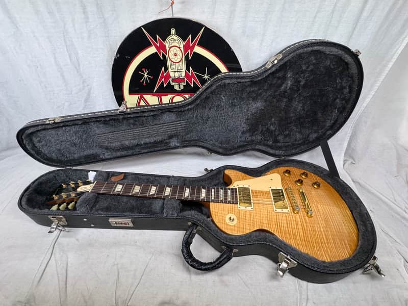 Gibson Les Paul Studio Flame Top Guitar with Case 2006 image 1