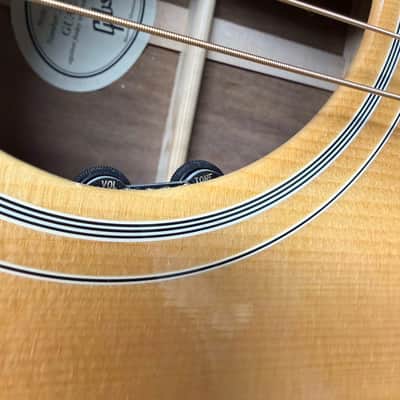 Gibson SJ-200 Studio Walnut 2020 - 2022 - Antique Natural image 10