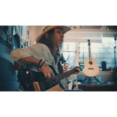 Gibson Rex Brown Pantera Signature Thunderbird Bass image 21