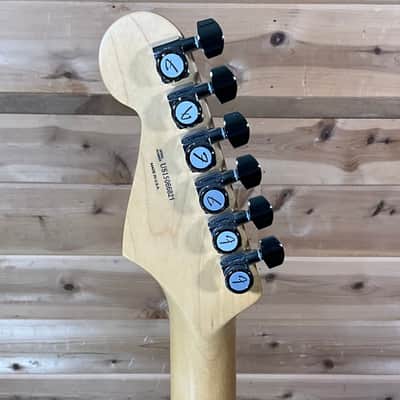 Fender 2015 American Elite Stratocaster Electric Guitar USED - 3-Color Sunburst image 6
