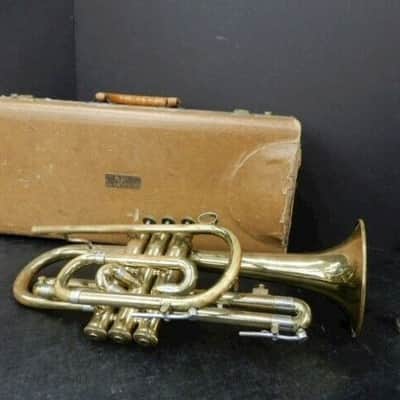 Olds Ambassador Cornet with Original Case and mouthpiece, good playing condition image 1
