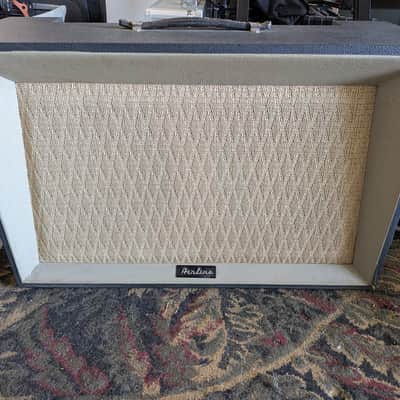 Vintage Airline Amp 9005 1960 image 1