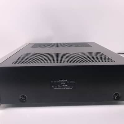 Luxman M-02 Stereo Power Amplifier image 5