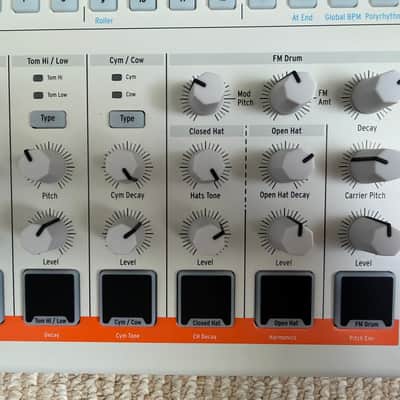 Arturia DrumBrute Impact 1984 Edition 2024 - Present - White image 7