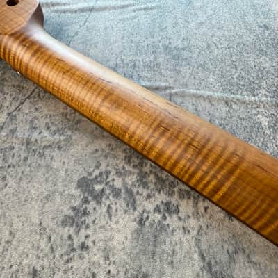 BMC Guitar 5AAAAA FLAME MAPLE Neck Strat® Stratocaster® 22 Fret Roasted With Rosewood Fingerboard Nitro Lacquer 9.5 Radius  STFRM5A #1 image 6