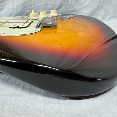 Fender Stratocaster HSS Guitar - Upgraded Electronics / Pickups - MIM Mexico 2004 - 3-Color Sunburst / Maple neck image 20