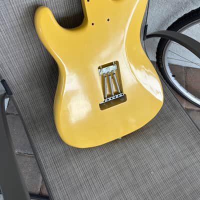 MJT MJT Mahogany Body TV Yellow image 6