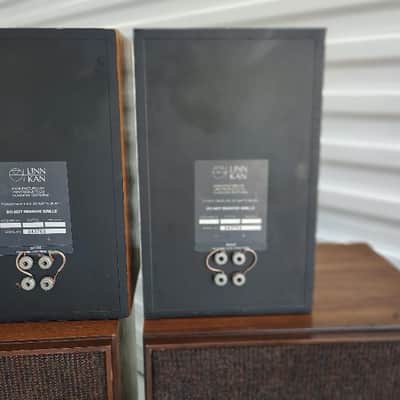 Linn Kan Mark II bookshelf speakers in excellent condition -n 1980's image 5