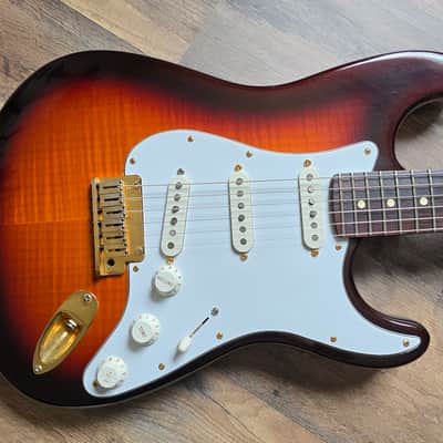 Fender American Limited Edition 50th Anniversary Flame Stratocaster image 3