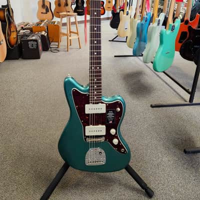 New 2025 Fender American Professional Classic Jazzmaster - Faded Sherwood Green Metallic w/ Fender Deluxe Gigbag image 2