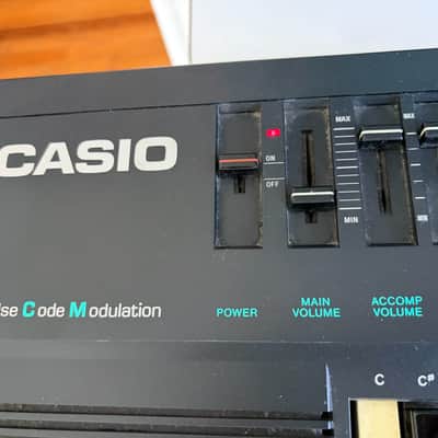Vintage 1980's Casio CT-370 Casiotone 49-Key Synthesizer - WORKS! image 4